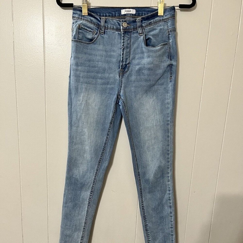 Kensie Ankle Skinny Jeans Women’s Size 4/27 Light Wash Stretch Denim Blue